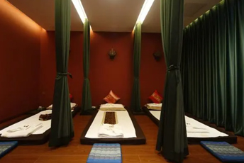 武汉东西湖泰式按摩的被动瑜伽：当身体被折叠成诗